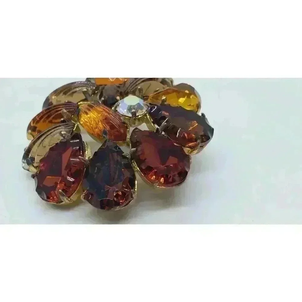 Vintage Brooch RARE Cut Scalloped Rhinestones Molded Glass Flower Gold Wash